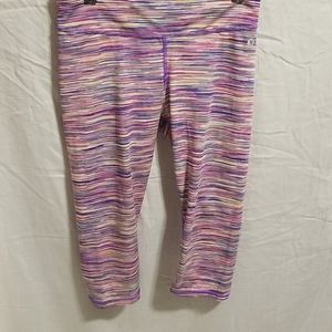 Girls Xersion capris sz med
